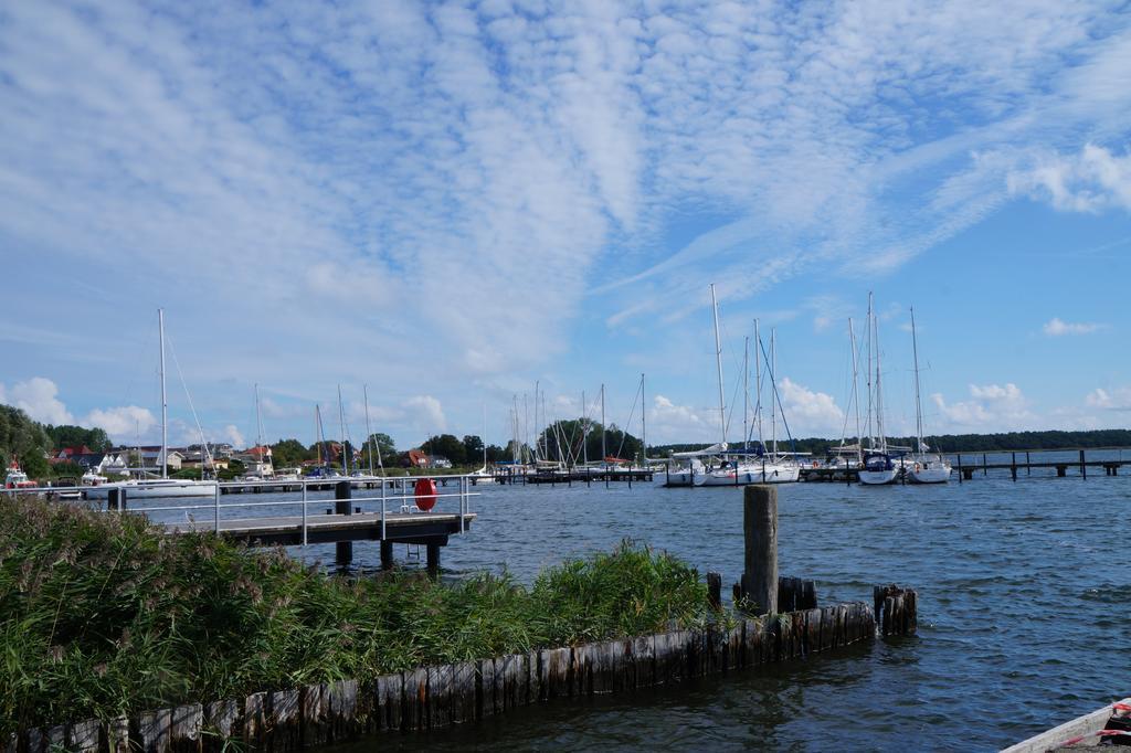 Hotel- & Ferienanlage Kapitaens-Haeuser Breege Luaran gambar