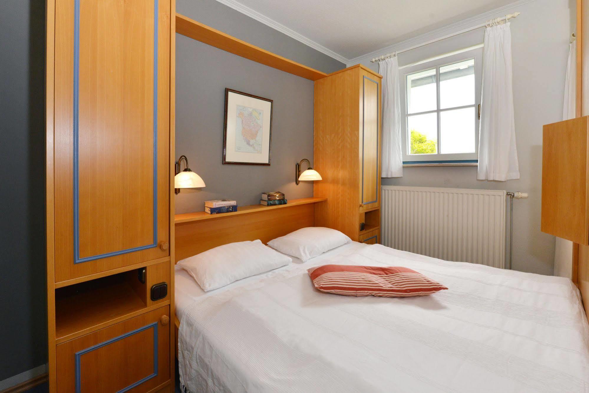 Hotel- & Ferienanlage Kapitaens-Haeuser Breege Luaran gambar