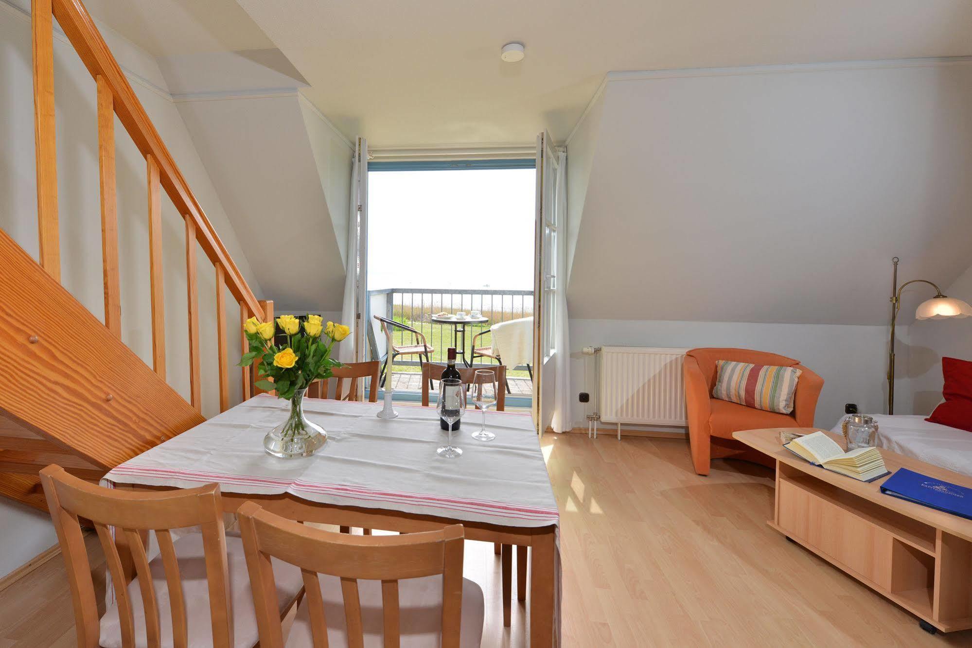 Hotel- & Ferienanlage Kapitaens-Haeuser Breege Luaran gambar