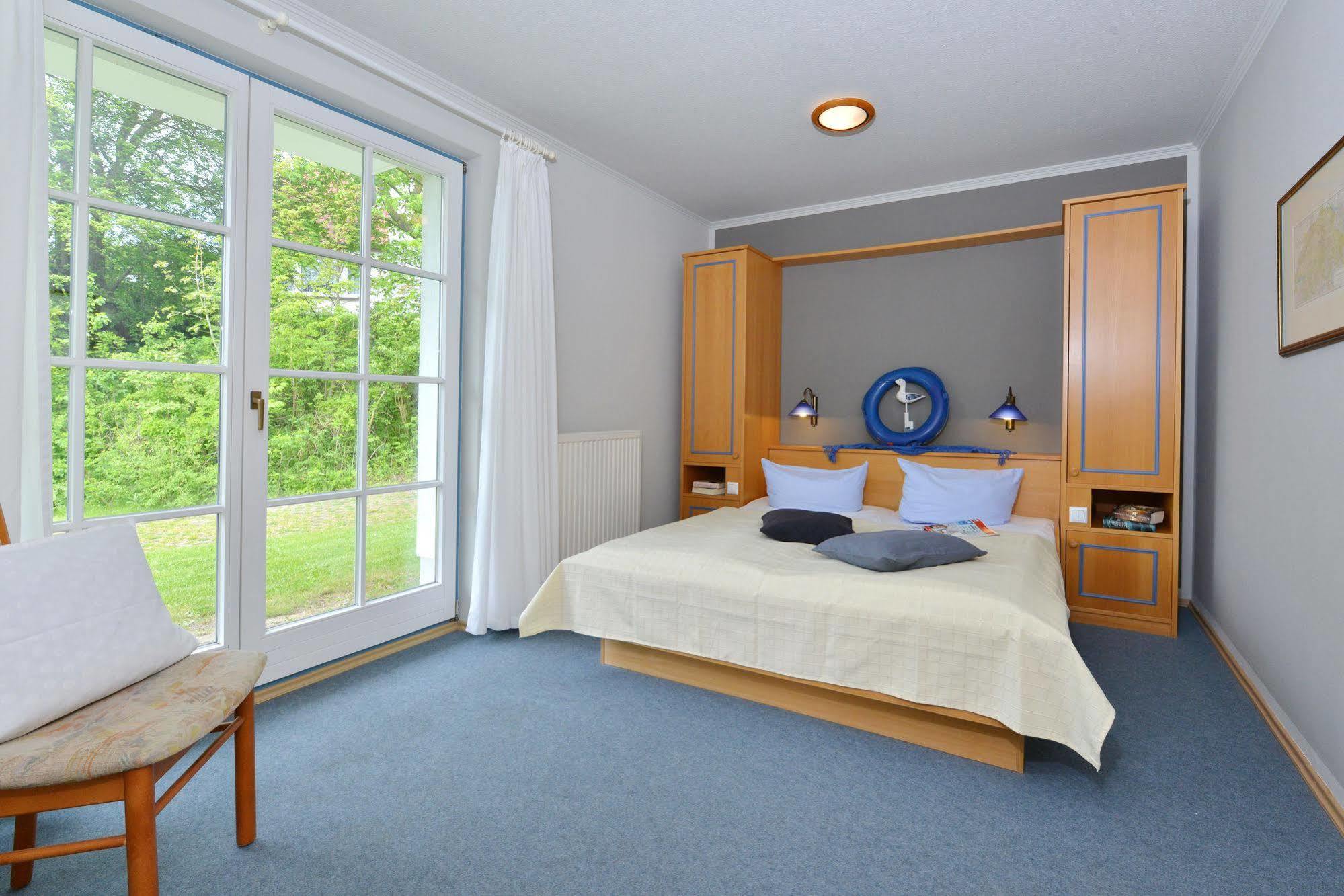 Hotel- & Ferienanlage Kapitaens-Haeuser Breege Luaran gambar